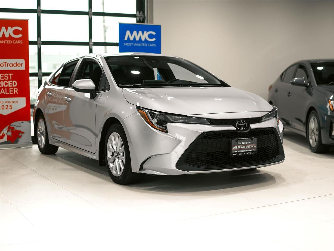 2021 Toyota Corolla LE | UPGRADE | SUNROOF | NO ACCIDENTS Photo