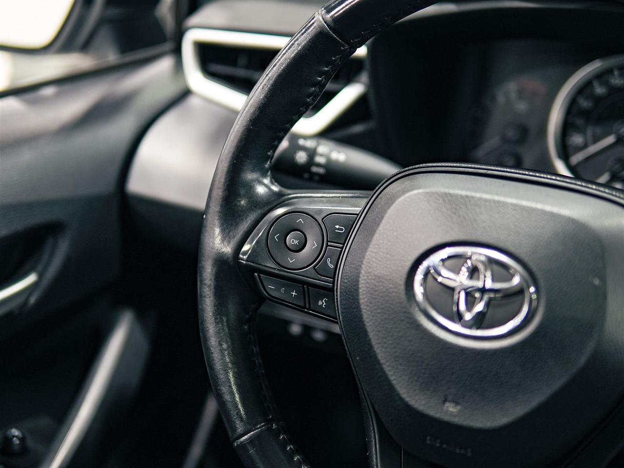 2021 Toyota Corolla LE | UPGRADE | SUNROOF | NO ACCIDENTS Photo