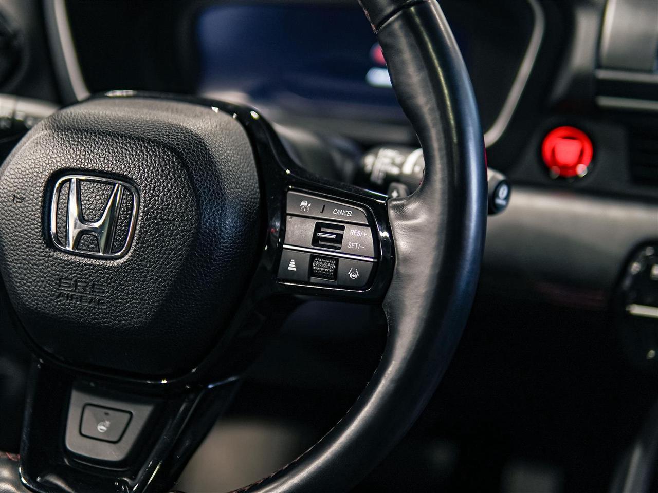 2023 Honda Pilot BLACK EDITION AWD | LEATHER | 8 PASS | NO ACCIDENTS Photo