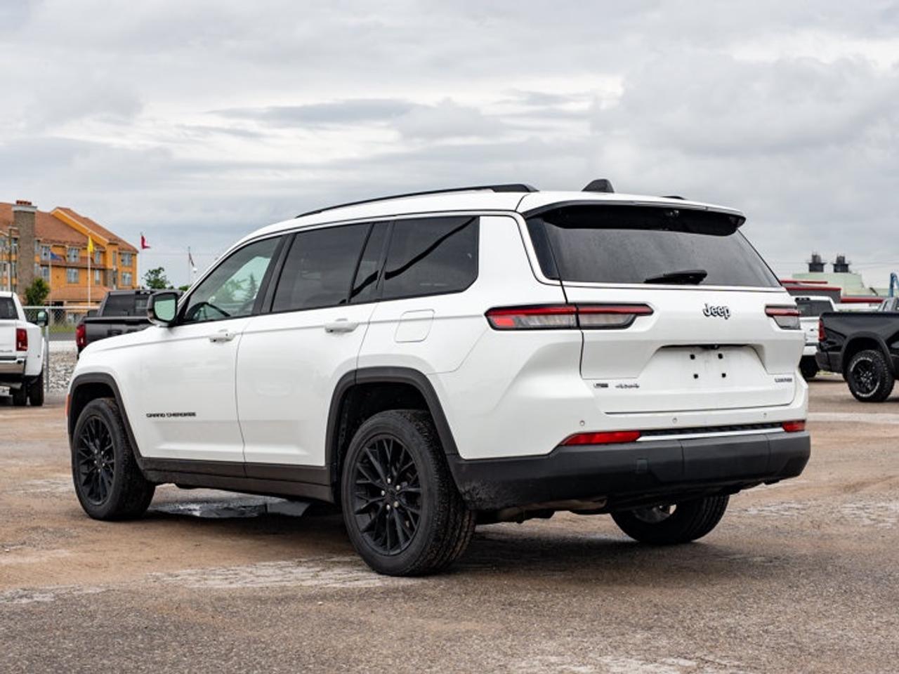 2021 Jeep Grand Cherokee L Limited Photo