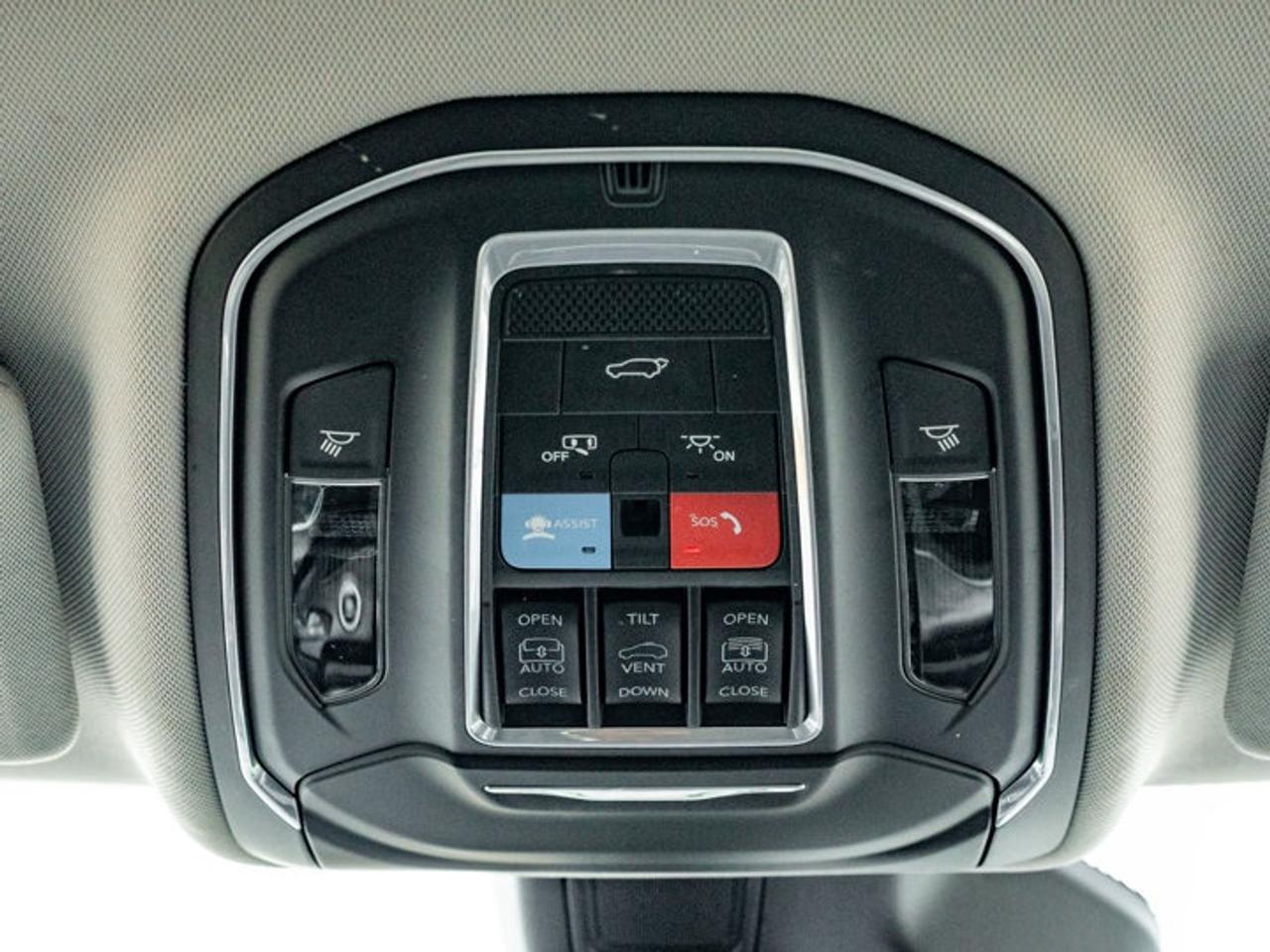 2021 Jeep Grand Cherokee L Limited Photo