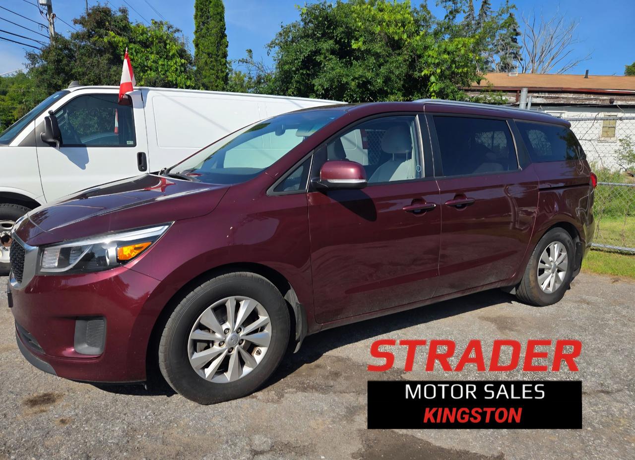 Used 2017 Kia Sedona LX for sale in Kingston, ON