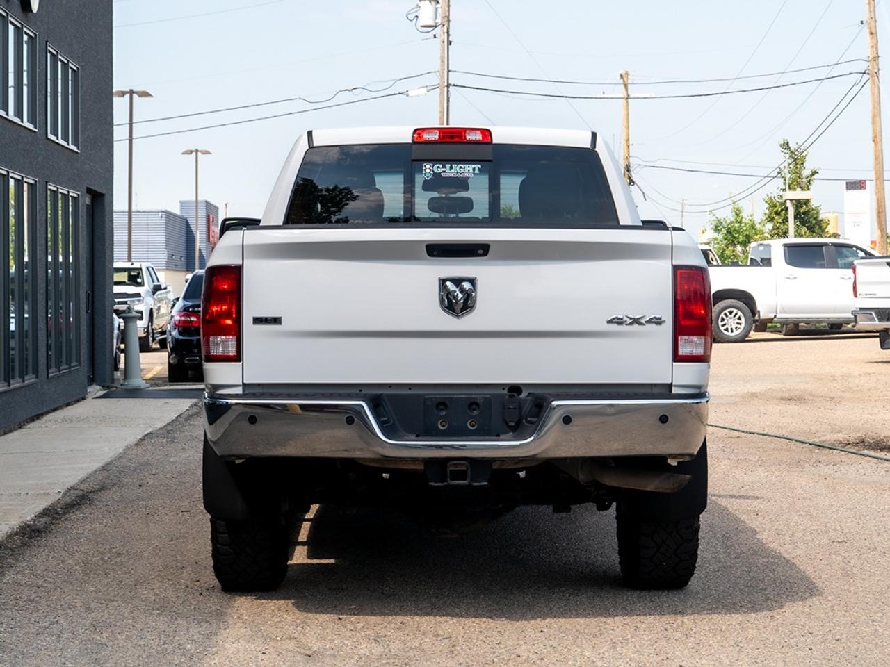 2017 RAM 2500 SLT Photo6