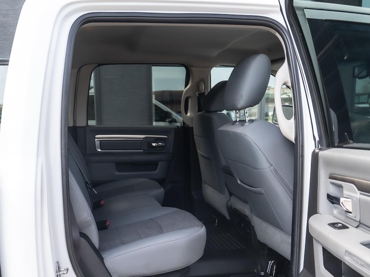 2017 RAM 2500 SLT Photo41