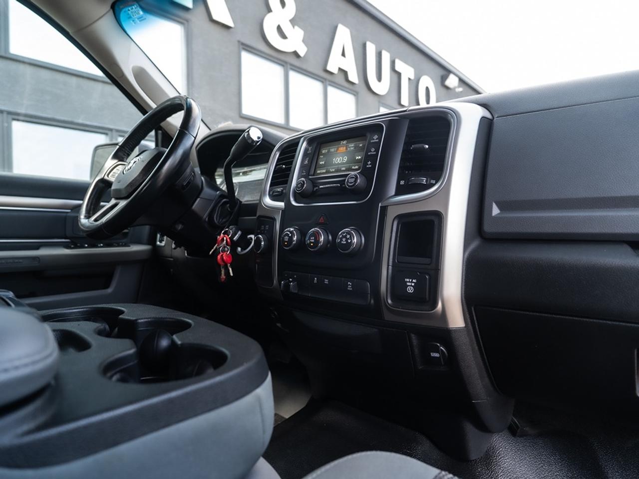 2017 RAM 2500 SLT Photo43