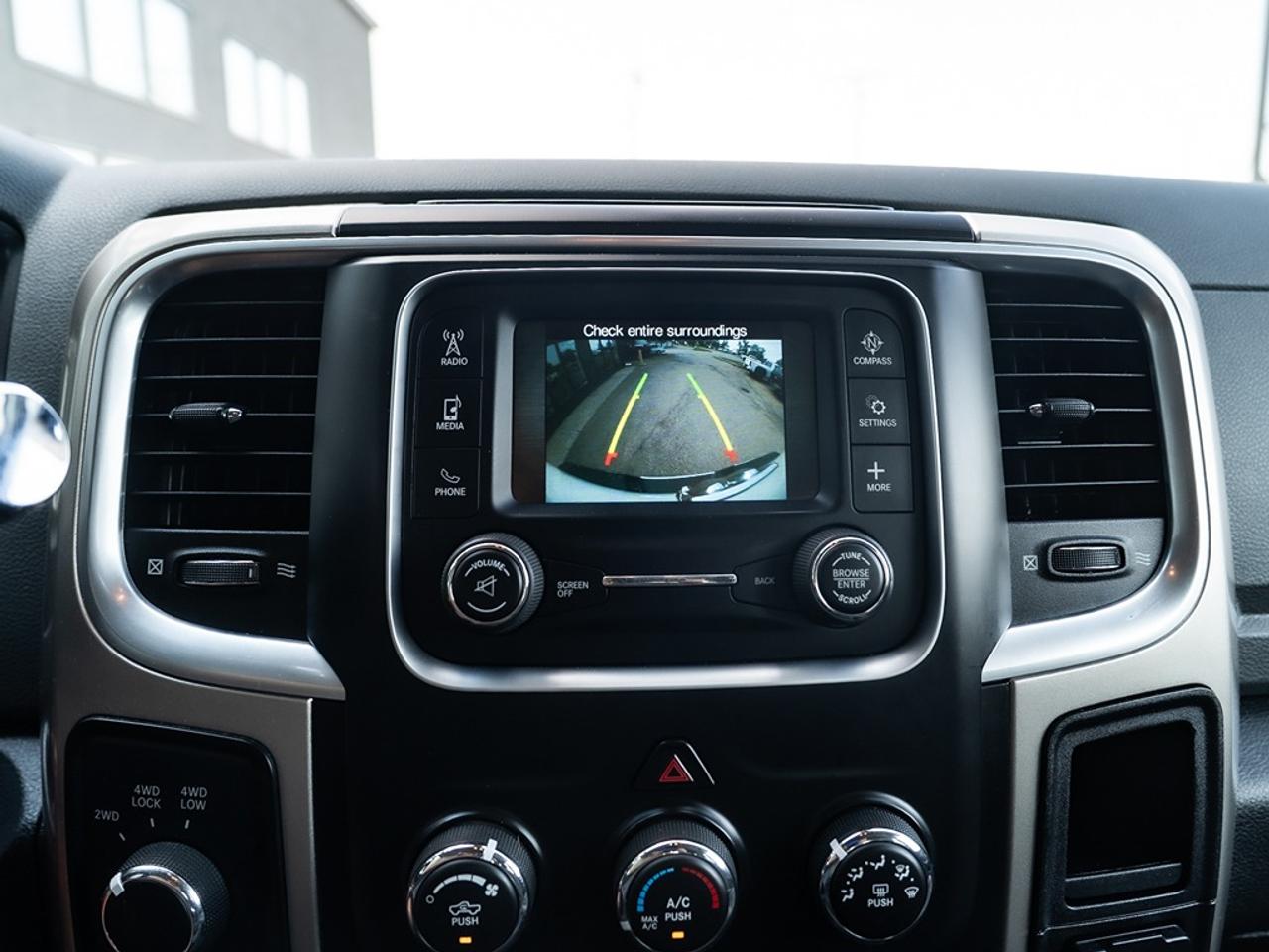 2017 RAM 2500 SLT Photo15