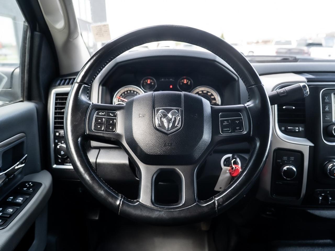 2017 RAM 2500 SLT Photo32