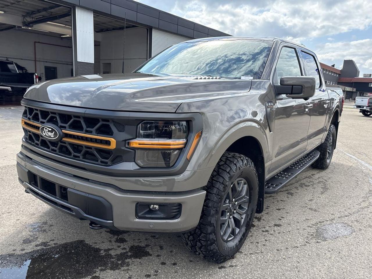 2026 Ford F-150 TREMOR 5.5' Box Photo1