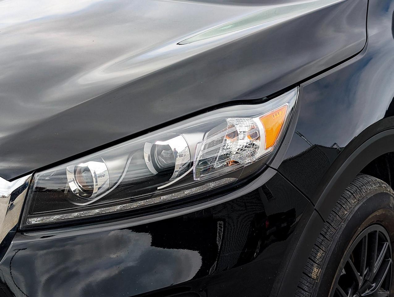 2020 Kia Sorento 2.4L LX Photo