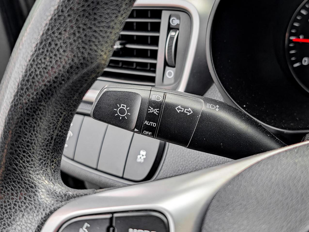 2020 Kia Sorento 2.4L LX Photo