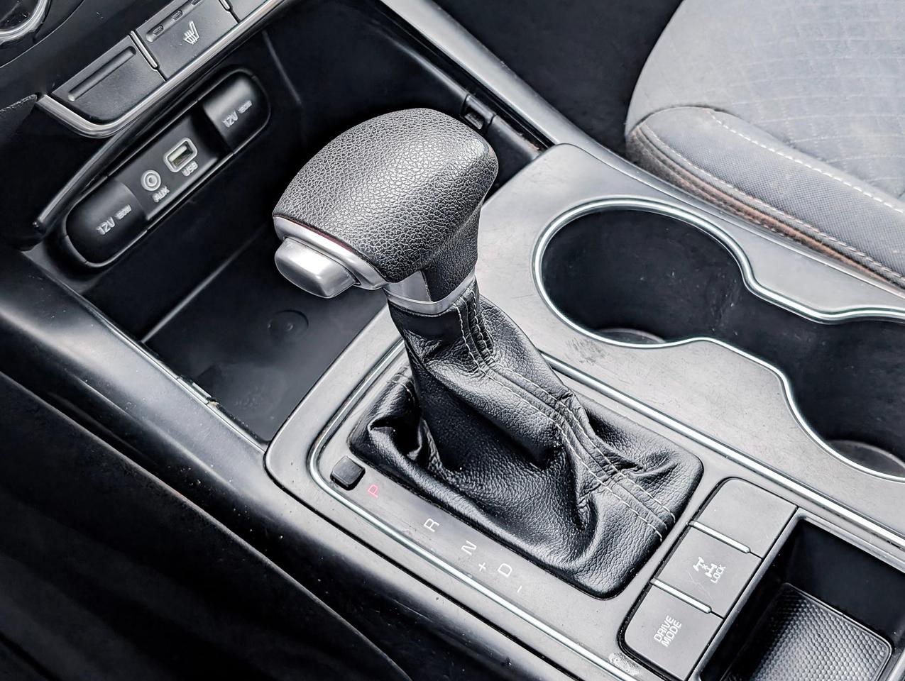 2020 Kia Sorento 2.4L LX Photo