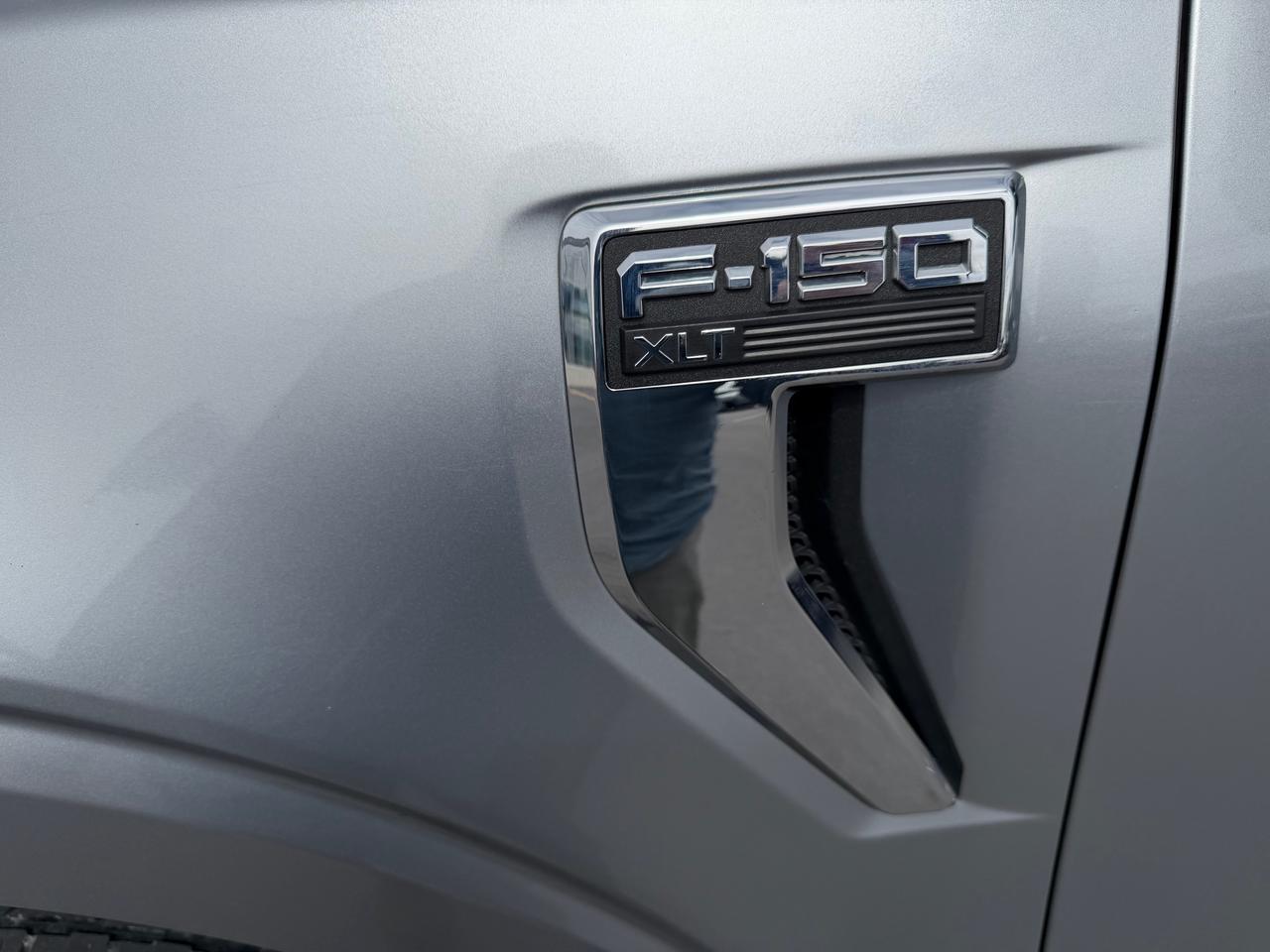 2022 Ford F-150 XLT Photo2