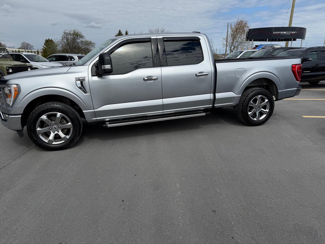 2022 Ford F-150 XLT Photo