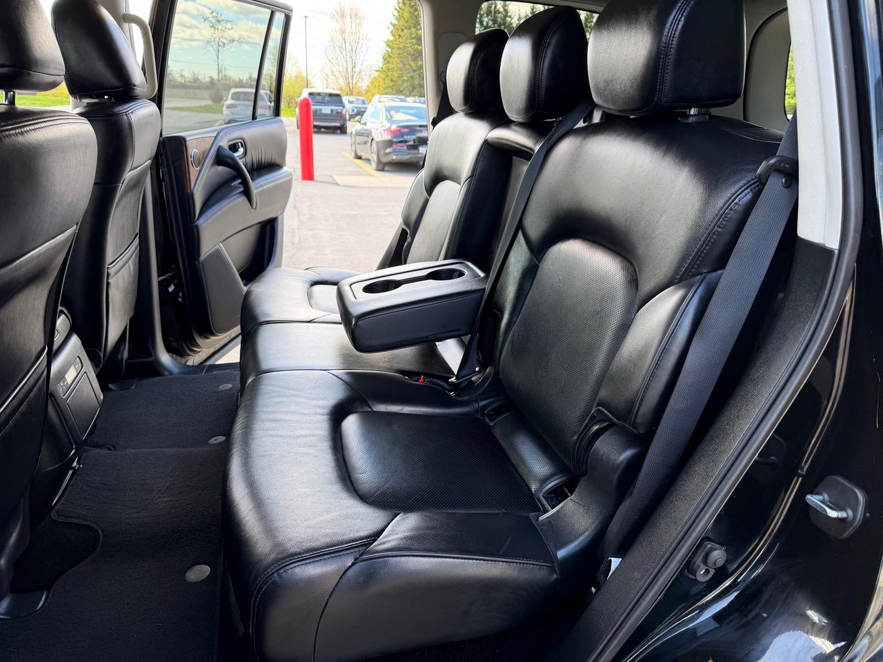 2024 Nissan Armada SL Photo