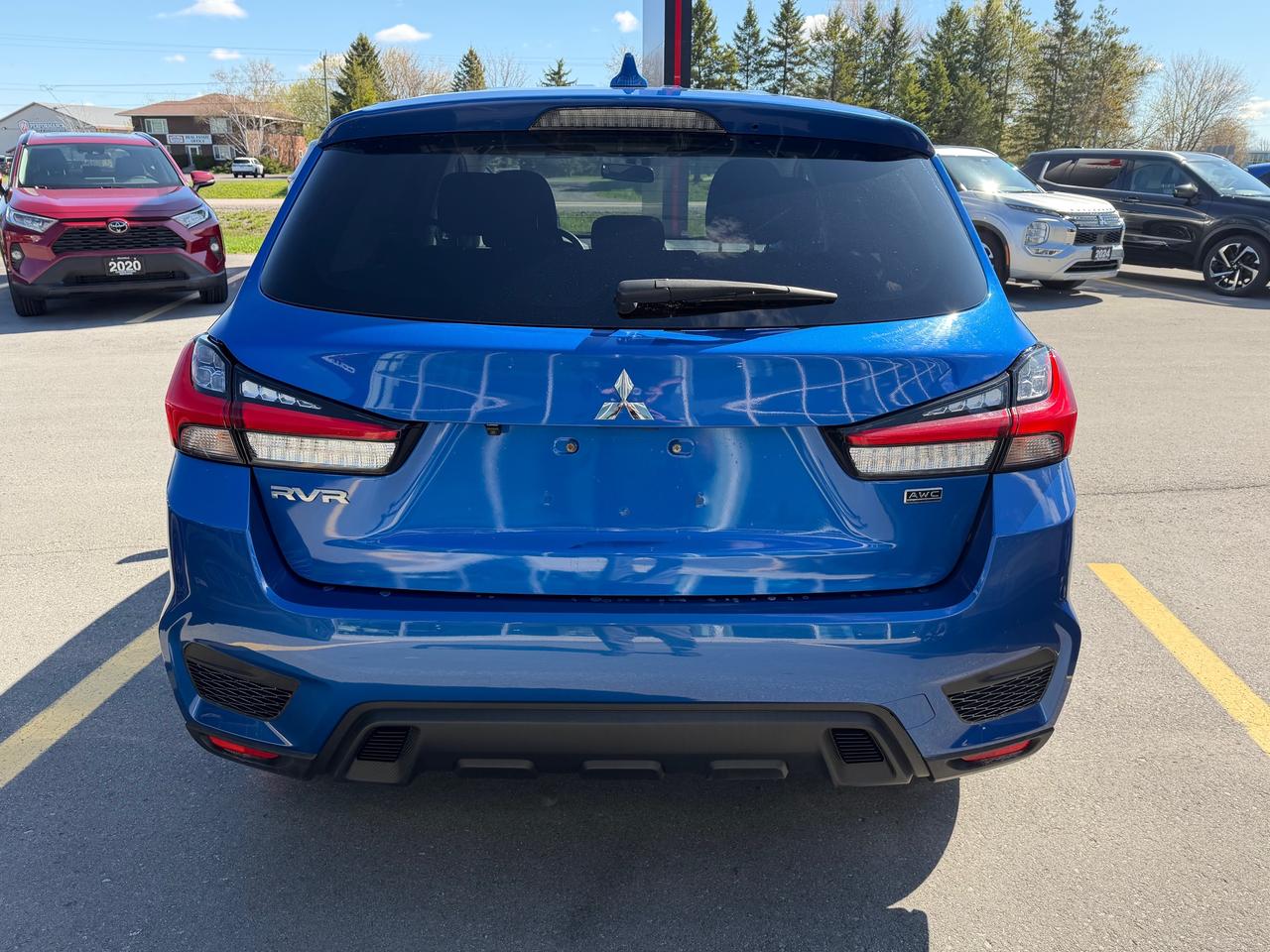 2023 Mitsubishi RVR SE Photo