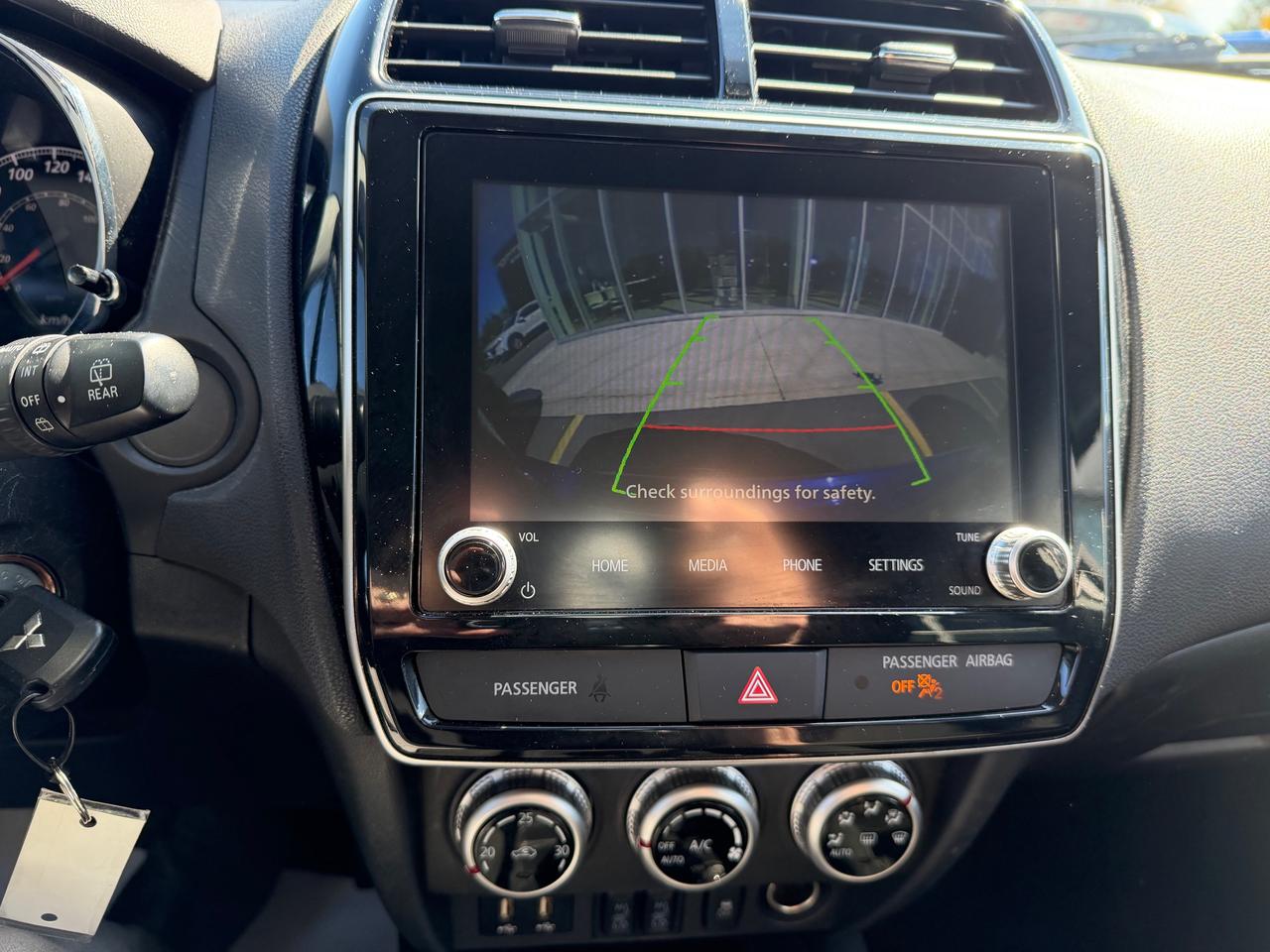 2023 Mitsubishi RVR SE Photo