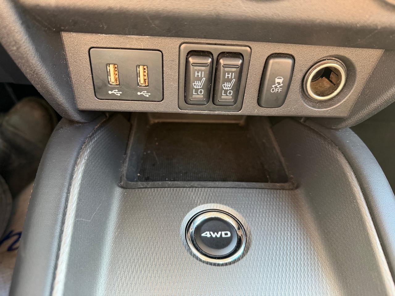 2023 Mitsubishi RVR SE Photo