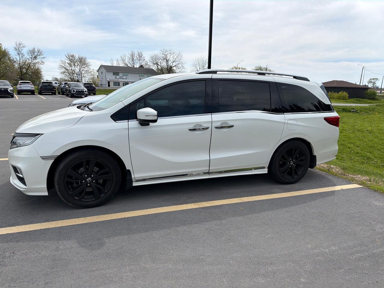 2018 Honda Odyssey Touring Photo