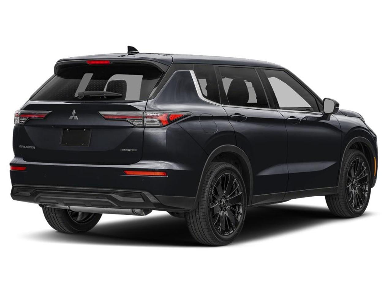 2026 Mitsubishi Outlander LE Photo
