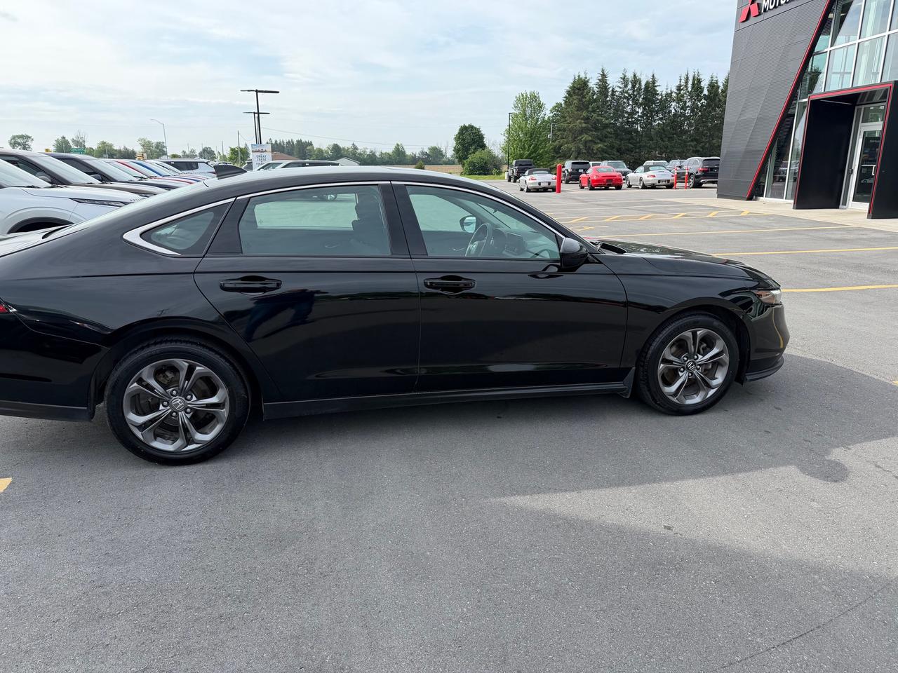 2023 Honda Accord EX Photo