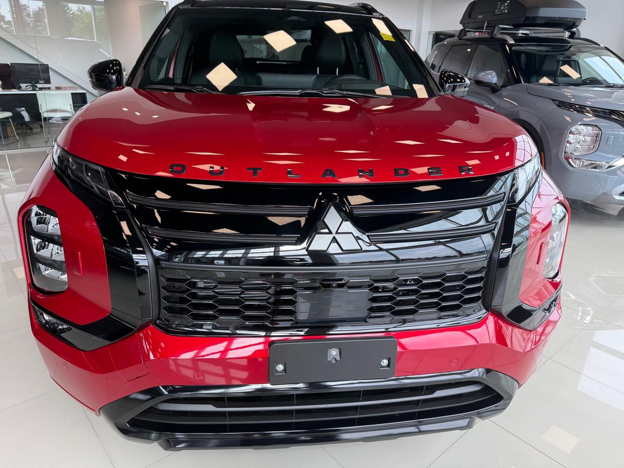 2026 Mitsubishi Outlander GT NOIR Photo