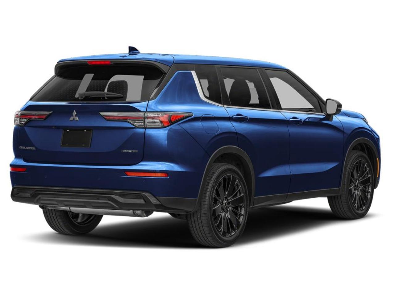 2026 Mitsubishi Outlander LE Photo