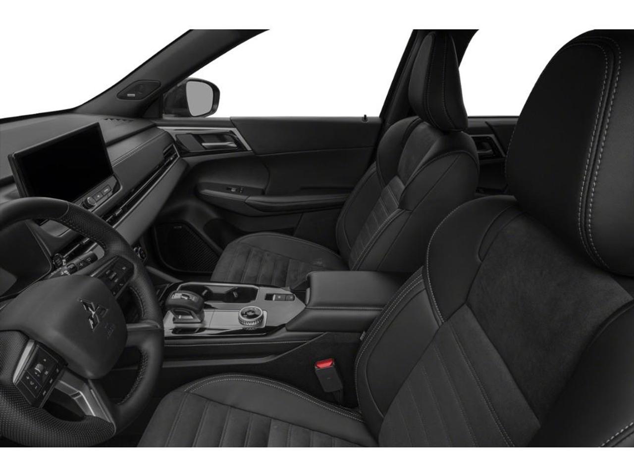 2026 Mitsubishi Outlander LE Photo