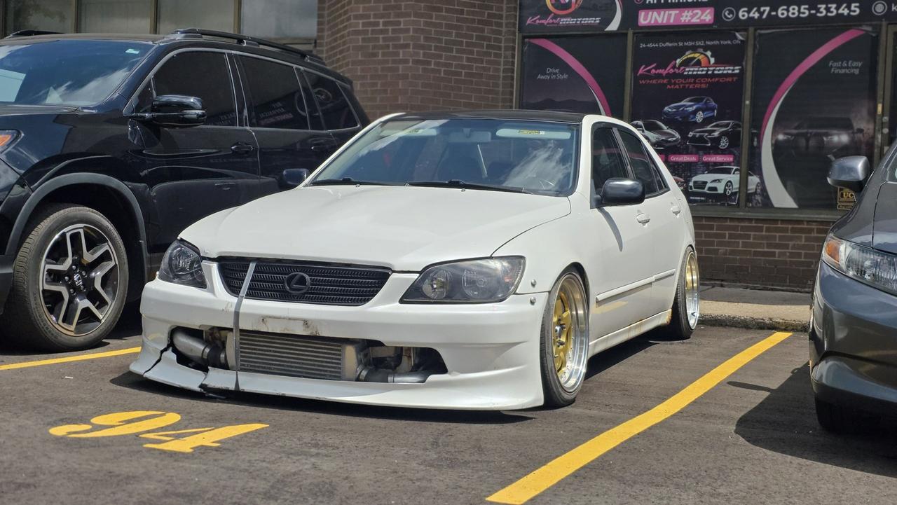 2004 Lexus IS 300 2JZGTE - Photo #1