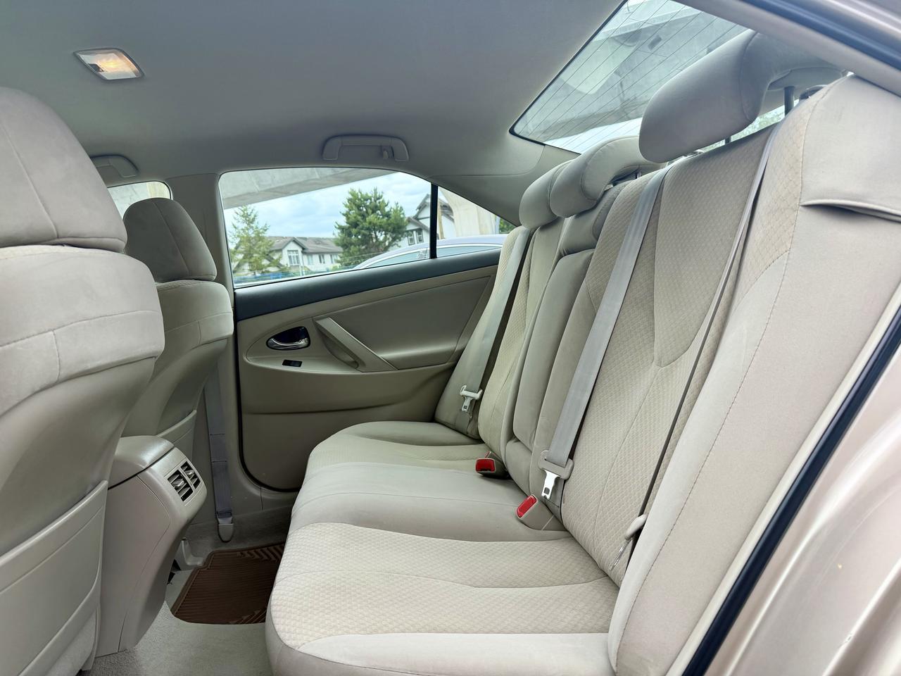 2008 Toyota Camry HYBRID FINANCING AVAILABLE Photo13