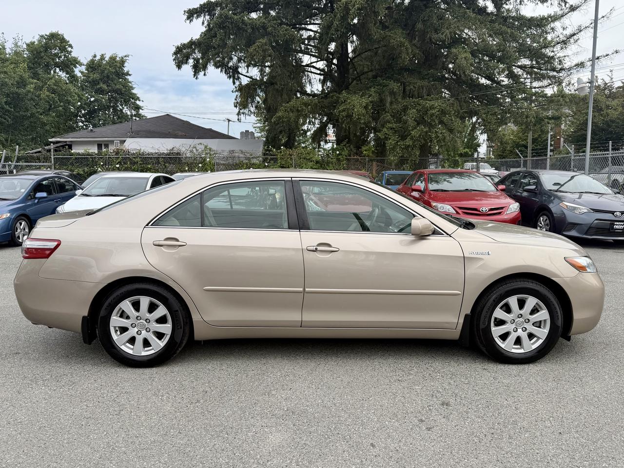2008 Toyota Camry HYBRID FINANCING AVAILABLE Photo4