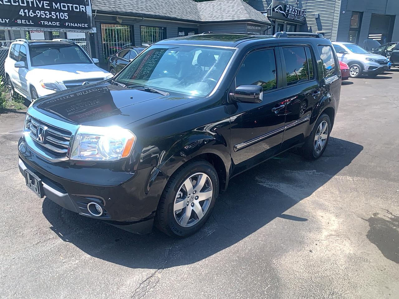 Used 2015 Honda Pilot TOURING/ SUPER CLEAN / NO ACCIDENT /LOADED / AC / for sale in Scarborough, ON