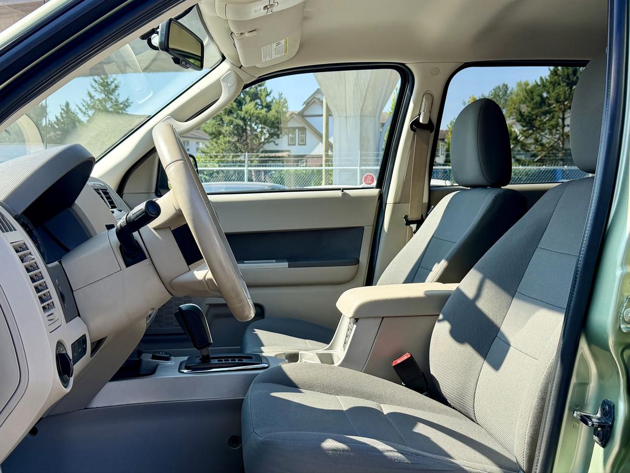 2010 Ford Escape Financing Available Photo9