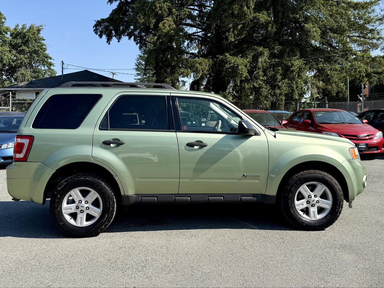 2010 Ford Escape Financing Available Photo4