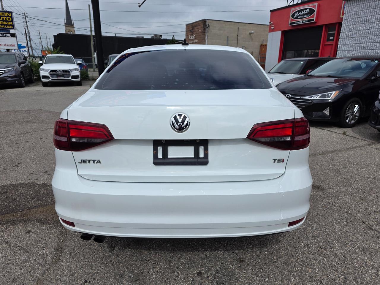 2017 Volkswagen Jetta HIGHLINE Photo4