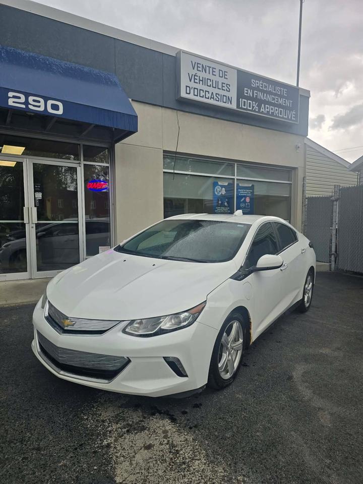 2018 Chevrolet Volt LT - Photo #1