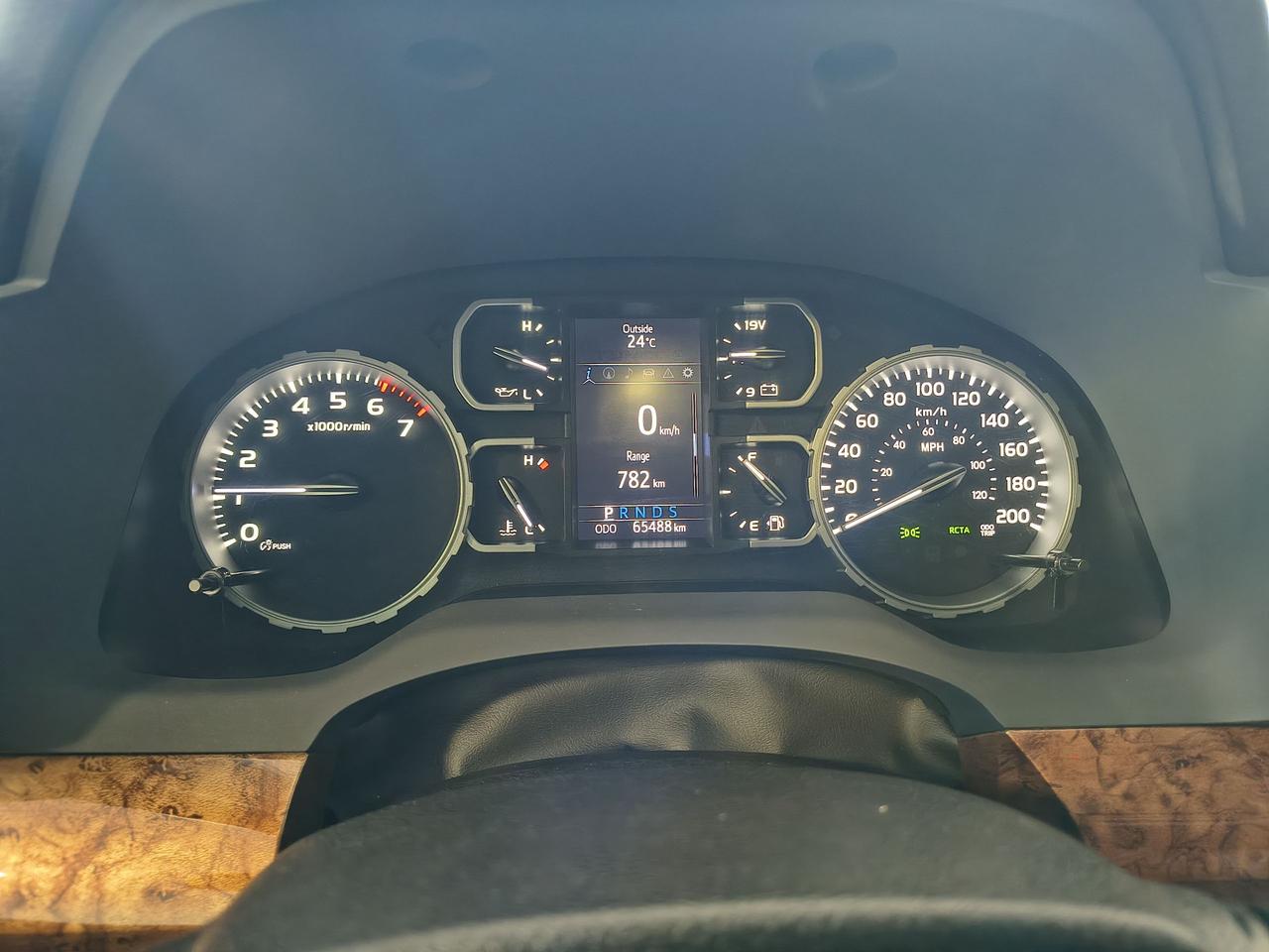 2020 Toyota Tundra Platinum Photo0