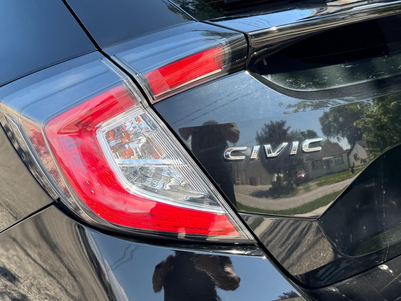 2017 Honda Civic LX Hatchback+ONE OWNER+CLEAN CARFAX Photo
