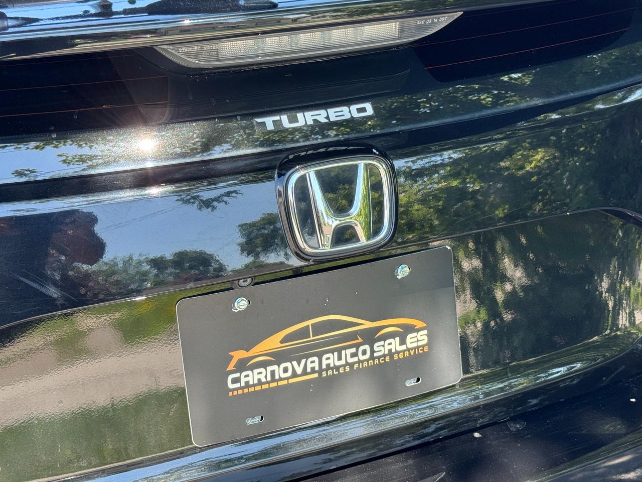 2017 Honda Civic LX Hatchback+ONE OWNER+CLEAN CARFAX Photo
