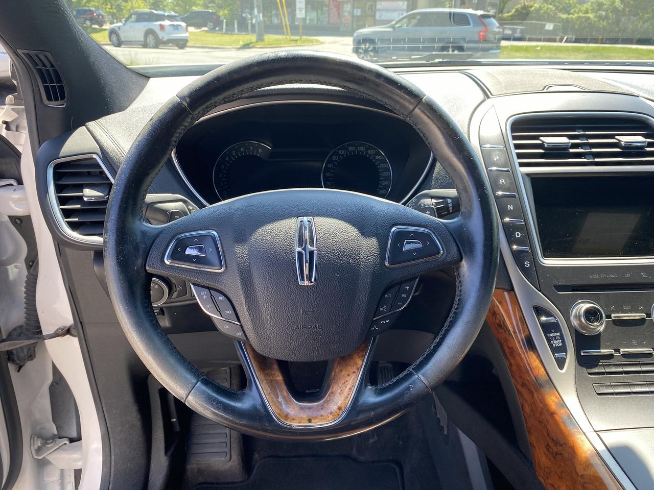 2016 Lincoln MKX Reserve/NO Accidents/AWD/Leather/PanoRoof/Navi/Cam Photo