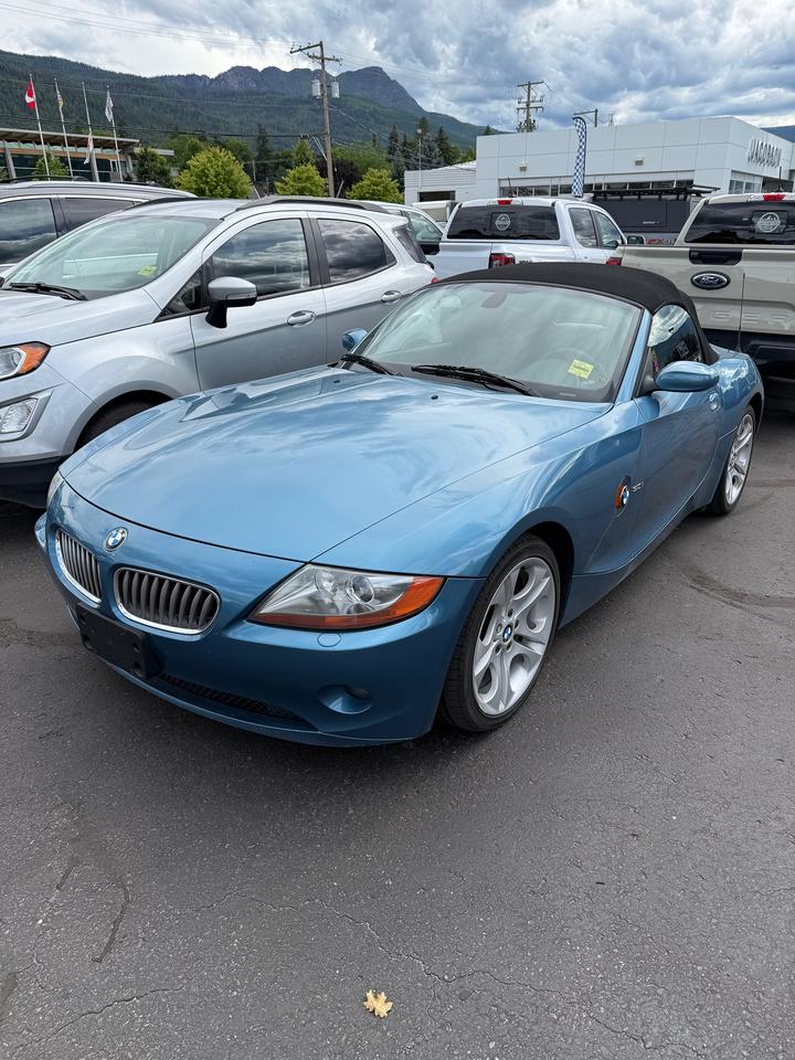 Used 2003 BMW Z4 3.0i for sale in Salmon Arm, BC