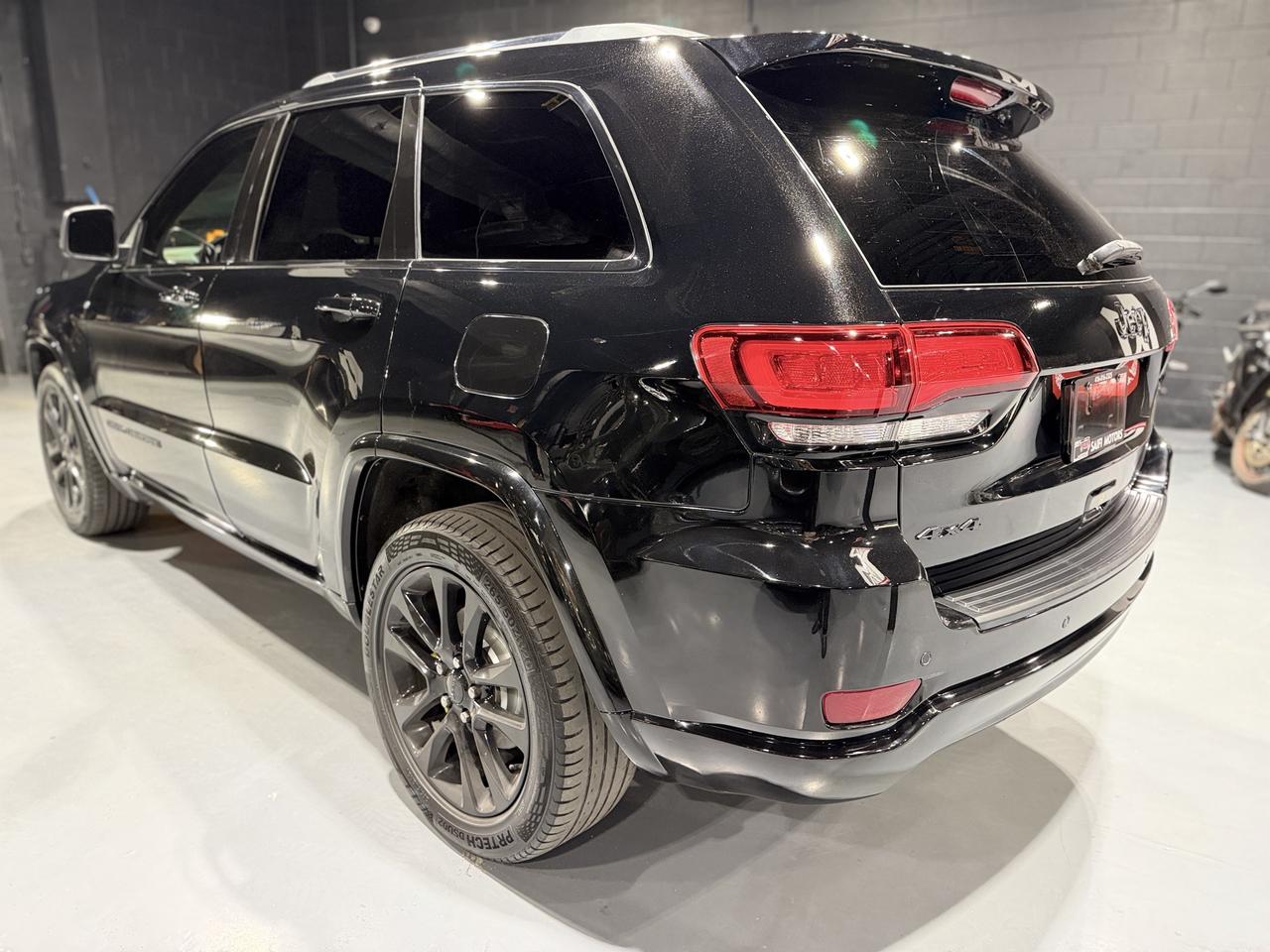 2020 Jeep Grand Cherokee Laredo E Photo