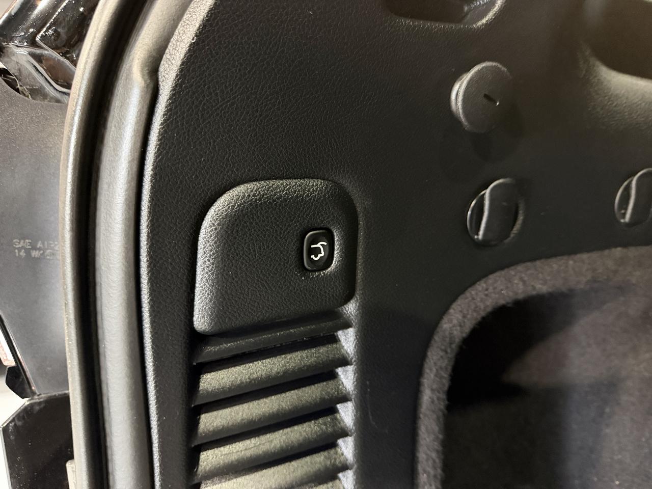 2020 Jeep Grand Cherokee Laredo E Photo