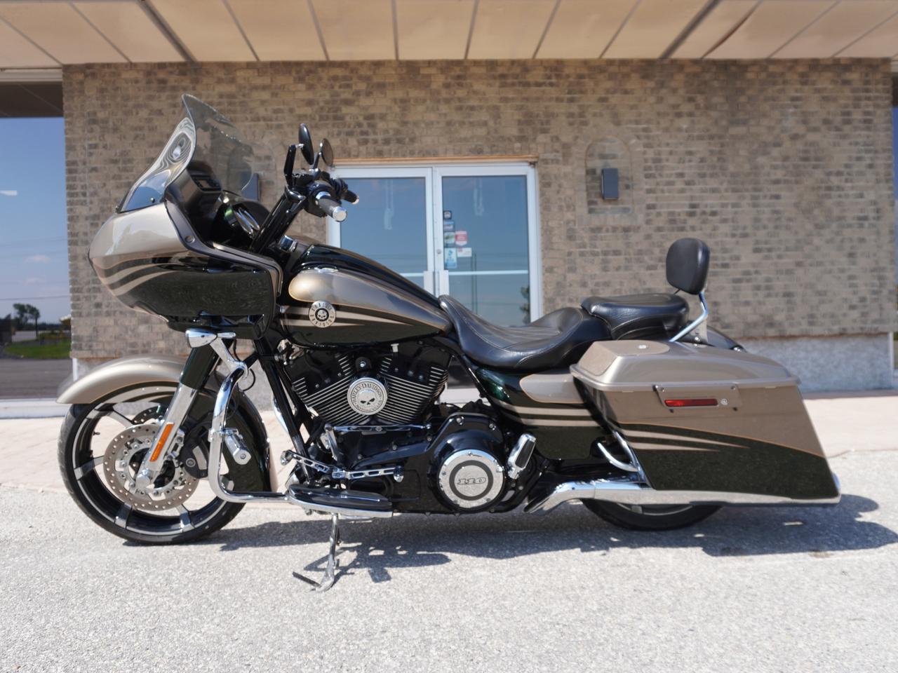Used 2013 Harley-Davidson Road Glide 2013 Harley-Davidson Road Glide SCREAMING' EAGLE for sale in Headingley, MB