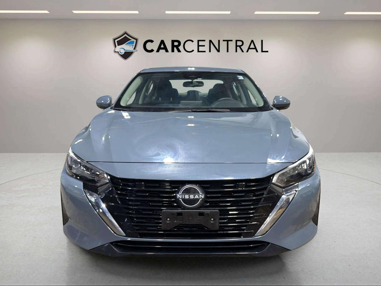 2024 Nissan Sentra SV| CLEAN CARFAX| CARPLAY | HTD SEATS| STARTER Photo