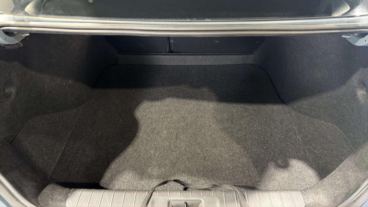 2024 Nissan Sentra SV| CLEAN CARFAX| CARPLAY | HTD SEATS| STARTER Photo
