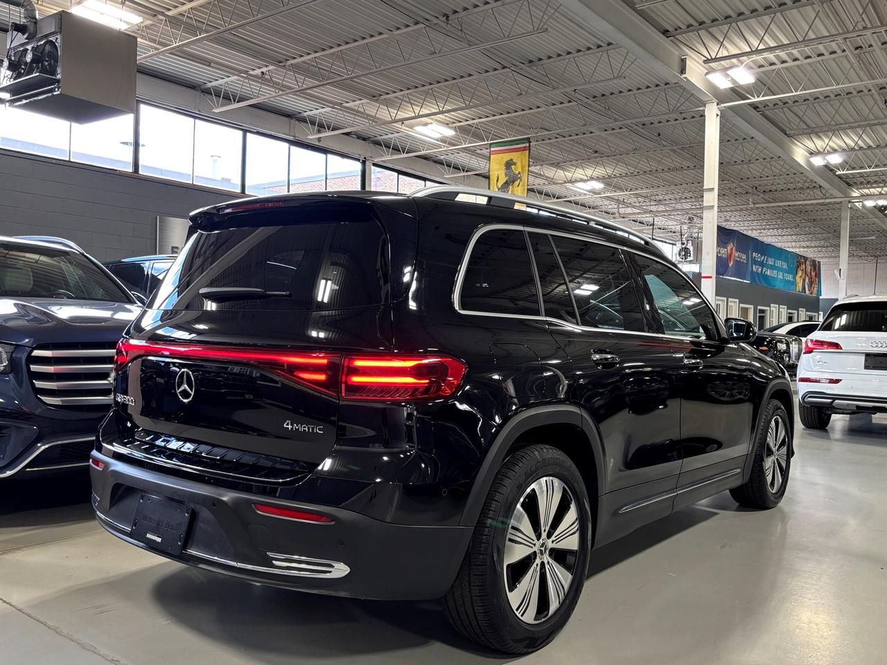 2025 Mercedes-Benz EQB EQB300|4MATIC|SUV|CLUSTERNAV|BURMESTER|AMBIENT|+++ Photo4