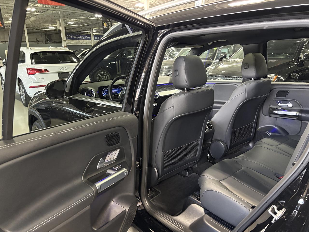 2025 Mercedes-Benz EQB EQB300|4MATIC|SUV|CLUSTERNAV|BURMESTER|AMBIENT|+++ Photo