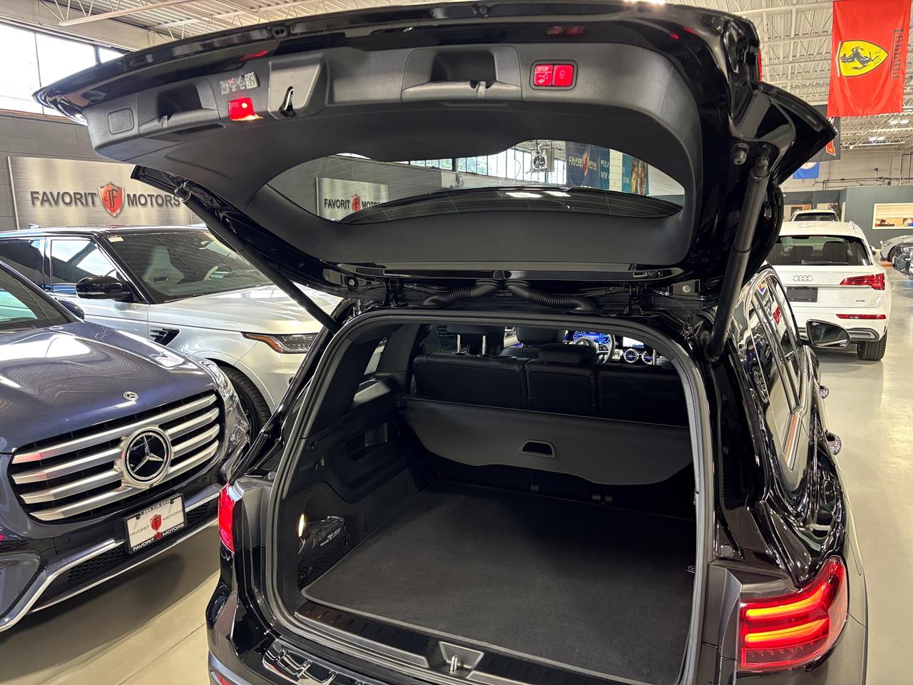 2025 Mercedes-Benz EQB EQB300|4MATIC|SUV|CLUSTERNAV|BURMESTER|AMBIENT|+++ Photo