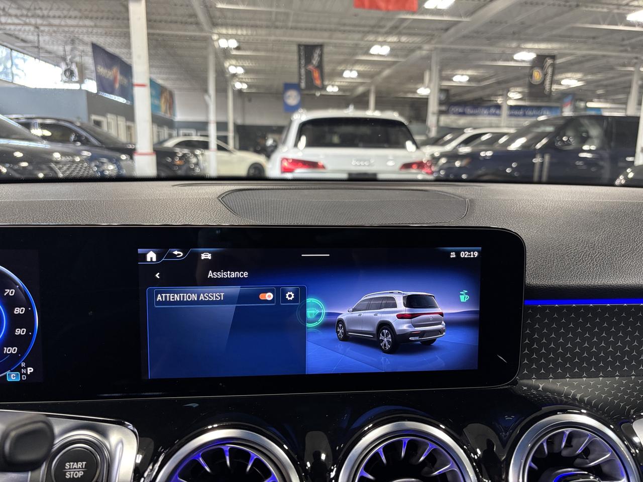 2025 Mercedes-Benz EQB EQB300|4MATIC|SUV|CLUSTERNAV|BURMESTER|AMBIENT|+++ Photo