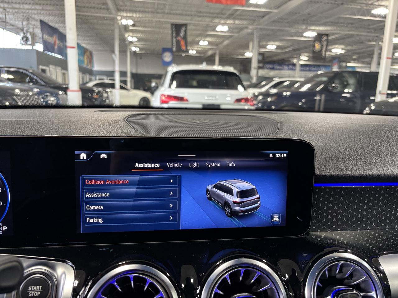 2025 Mercedes-Benz EQB EQB300|4MATIC|SUV|CLUSTERNAV|BURMESTER|AMBIENT|+++ Photo